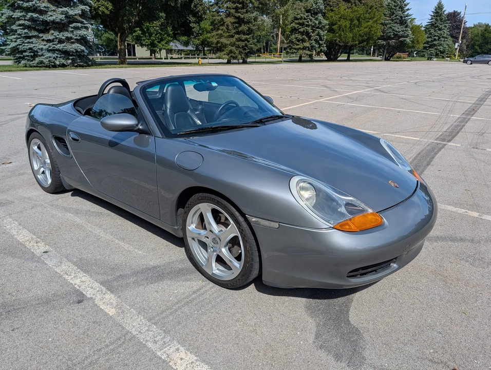 2001 Porsche 986 Boxster - Image 10 of 31