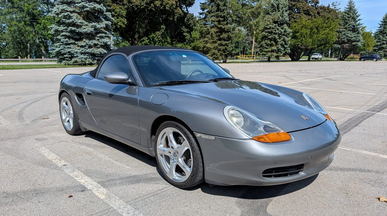 2001 Porsche 986 Boxster - Image 19 of 31