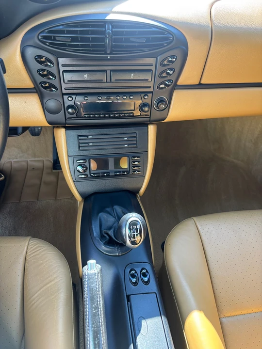2001 Porsche 986 Boxster - Image 21 of 31
