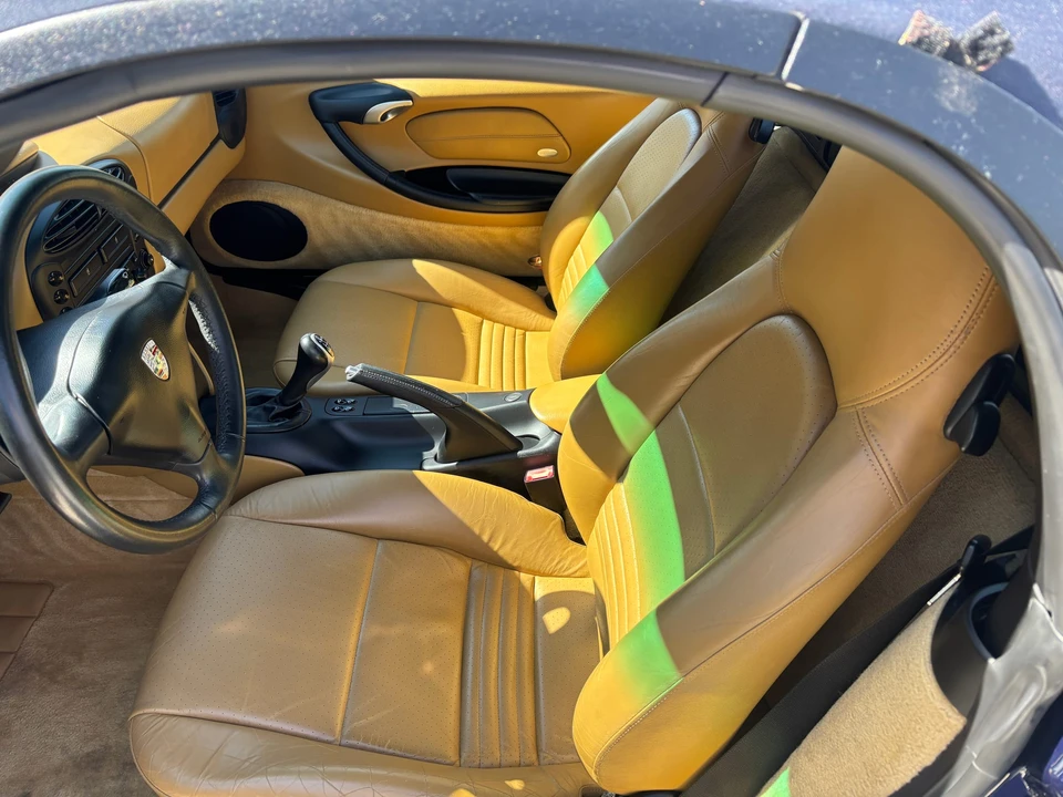 2001 Porsche 986 Boxster - Image 18 of 31
