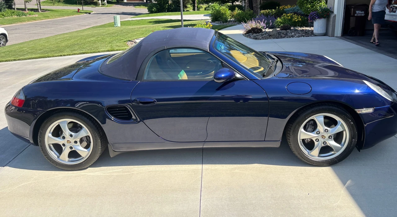 2001 Porsche 986 Boxster - Image 8 of 31