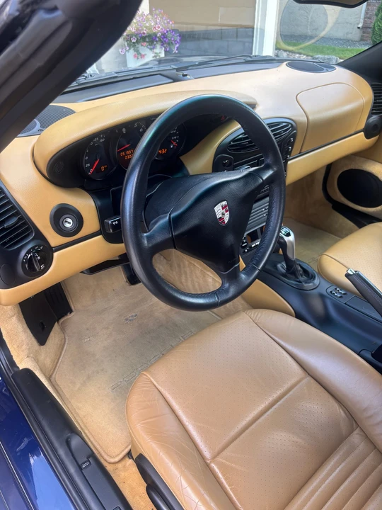 2001 Porsche 986 Boxster - Image 17 of 31