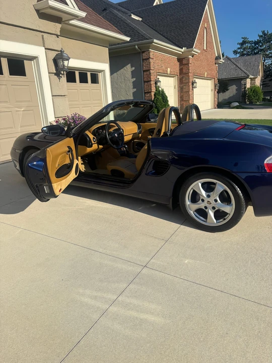 2001 Porsche 986 Boxster - Image 15 of 31