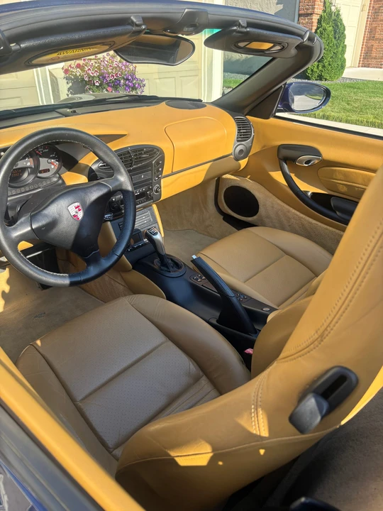 2001 Porsche 986 Boxster - Image 16 of 31
