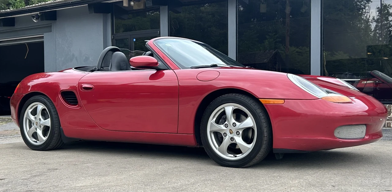 2001 Porsche 986 Boxster - Image 13 of 31