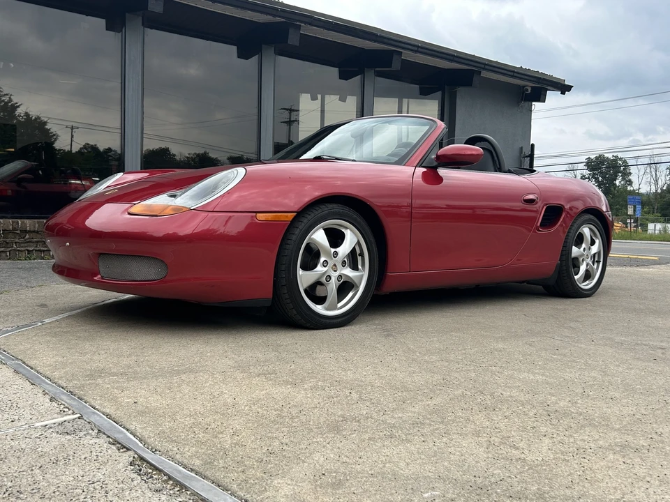 2001 Porsche 986 Boxster - Image 2 of 31