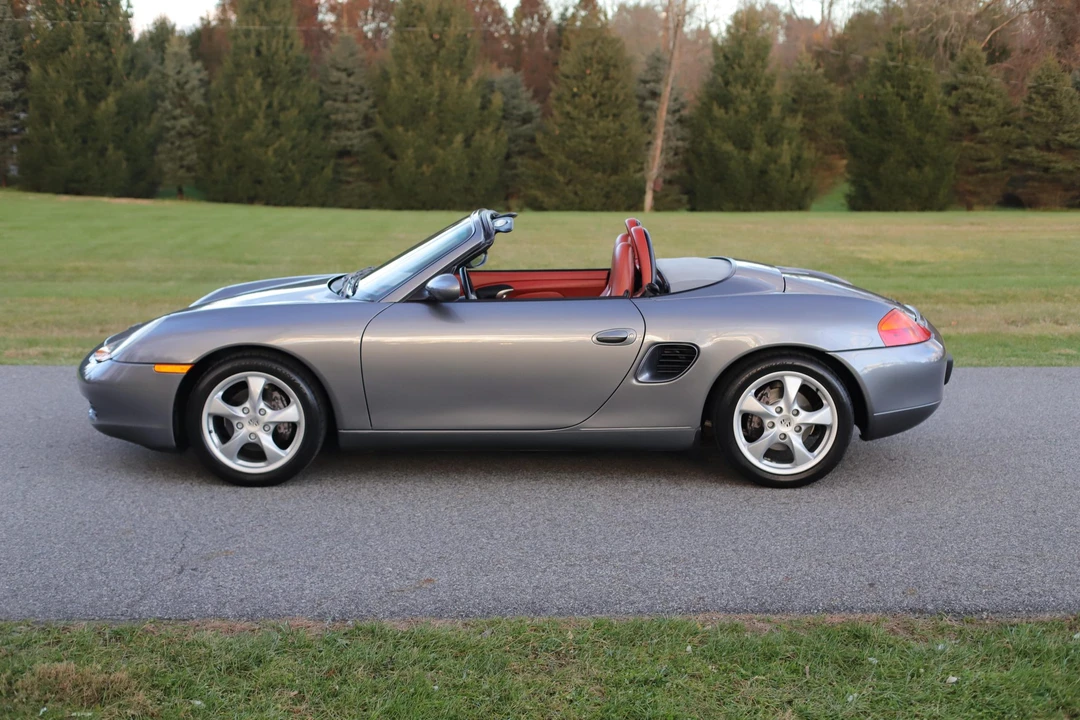 2001 Porsche 986 Boxster - Image 13 of 31