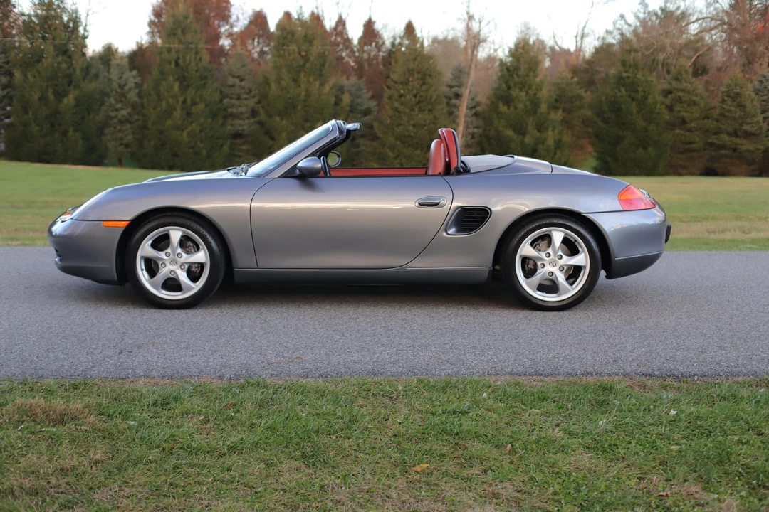 2001 Porsche 986 Boxster - Image 14 of 31