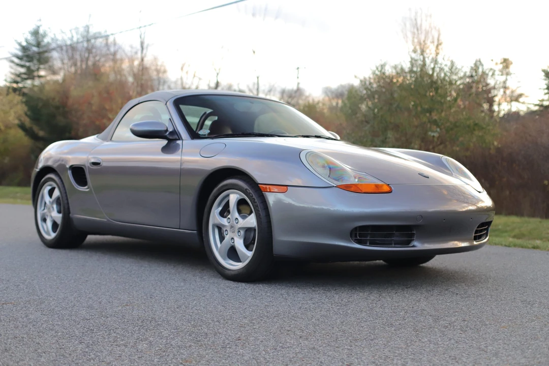 2001 Porsche 986 Boxster - Image 28 of 31