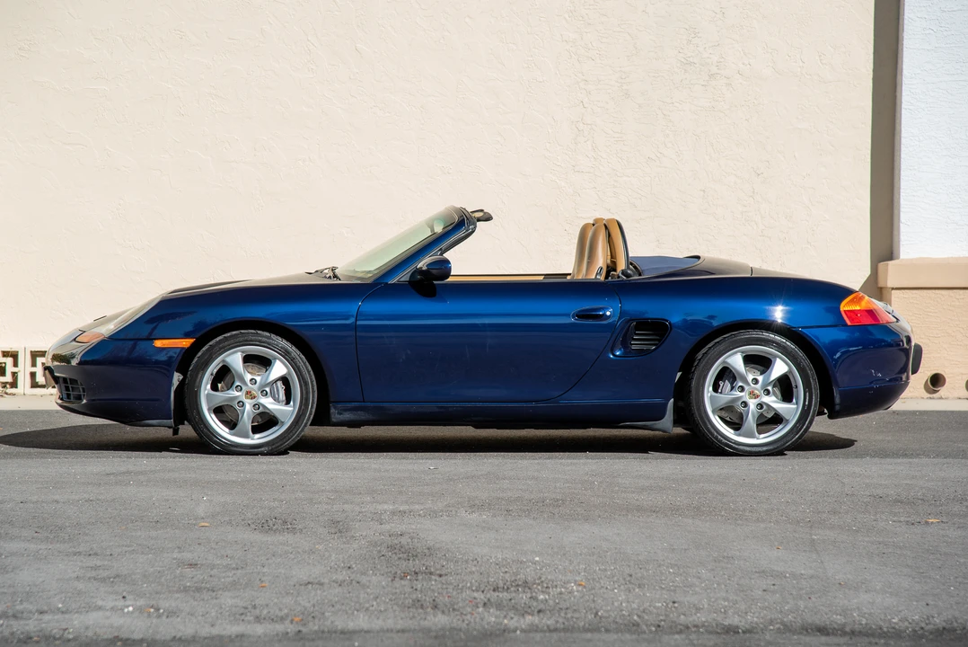 2001 Porsche 986 Boxster - Image 4 of 31