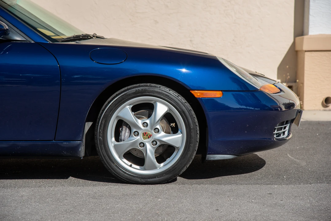 2001 Porsche 986 Boxster - Image 28 of 31