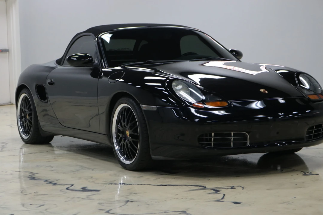 2001 Porsche 986 Boxster - Image 19 of 31