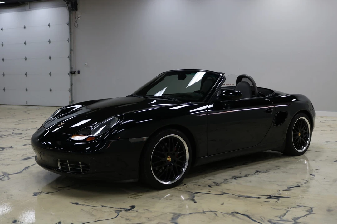 2001 Porsche 986 Boxster - Image 2 of 31