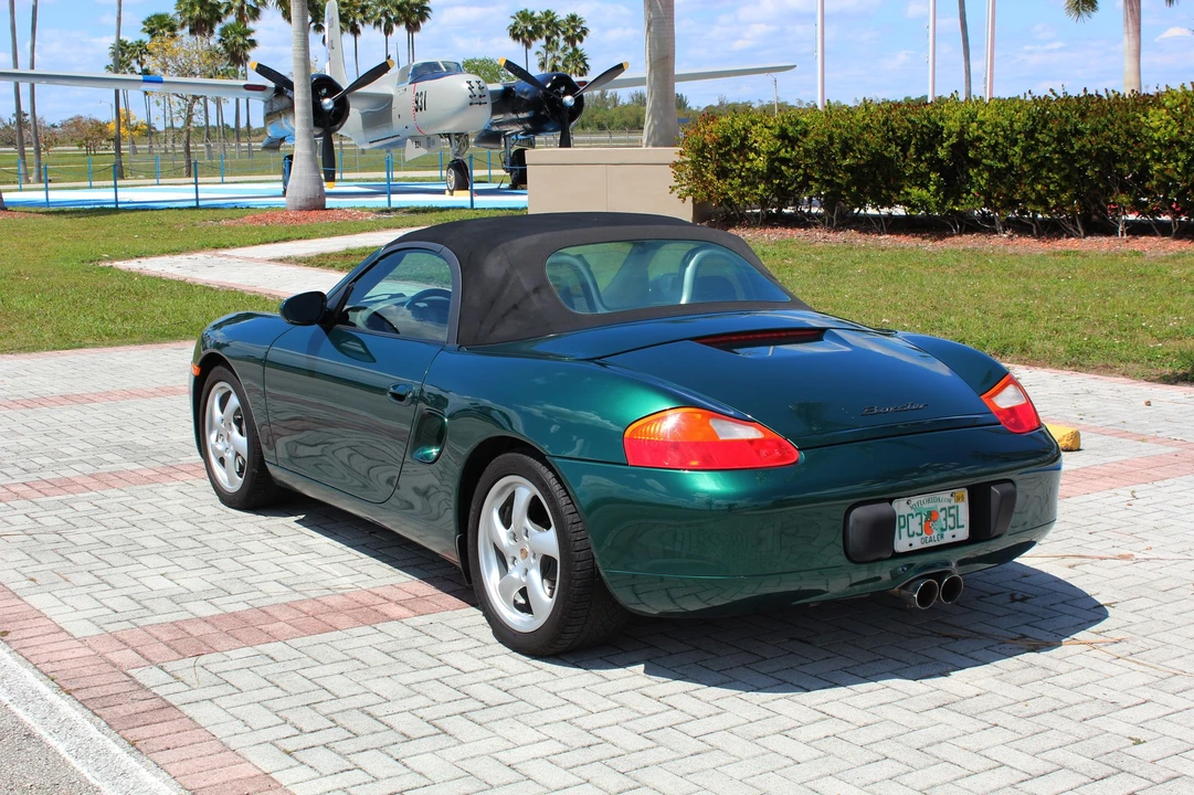 2001 Porsche 986 Boxster - Image 28 of 31