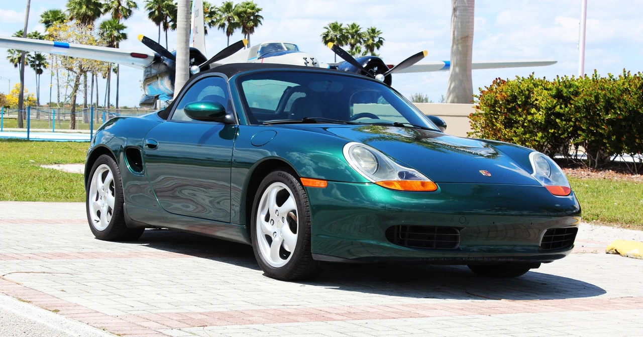 2001 Porsche 986 Boxster - Image 10 of 31