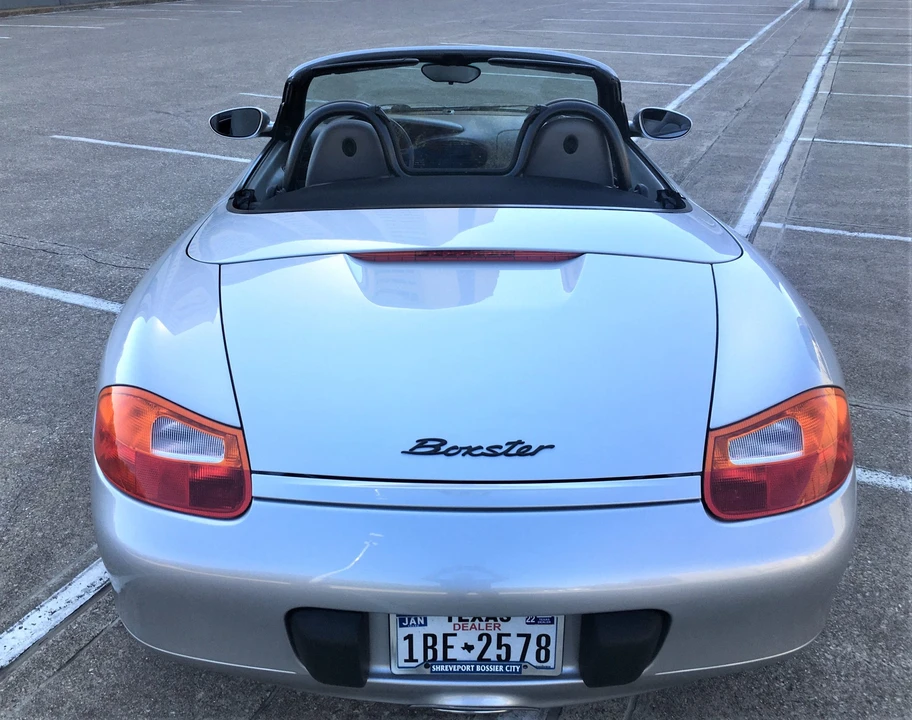 2001 Porsche 986 Boxster - Image 17 of 31