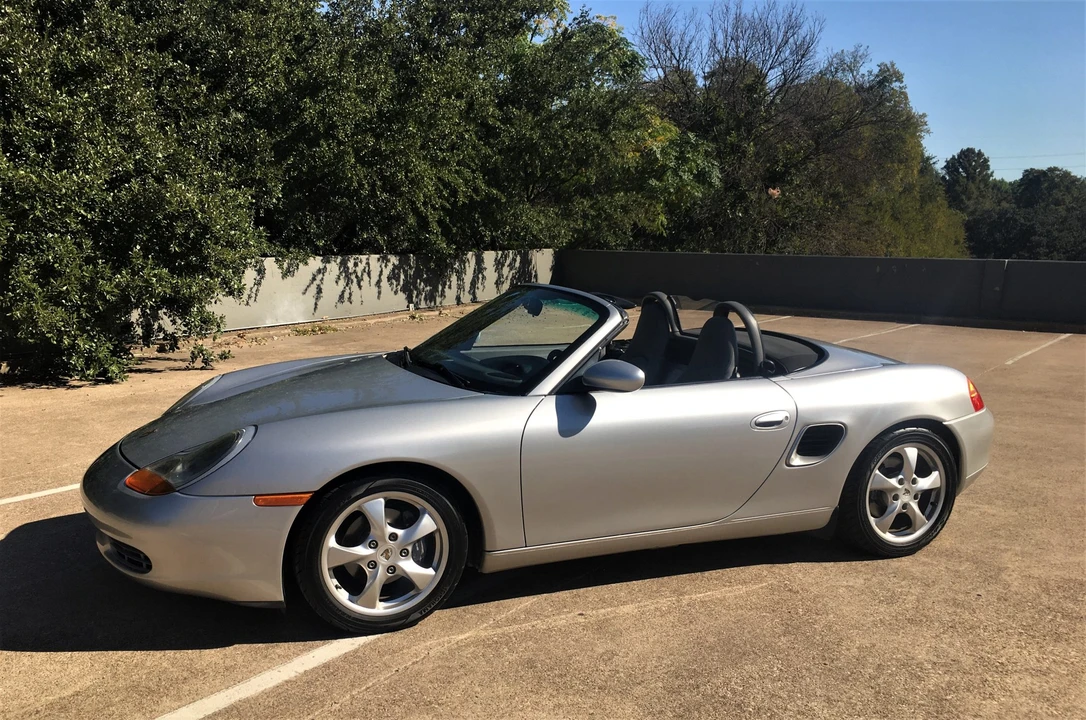 2001 Porsche 986 Boxster - Image 2 of 31