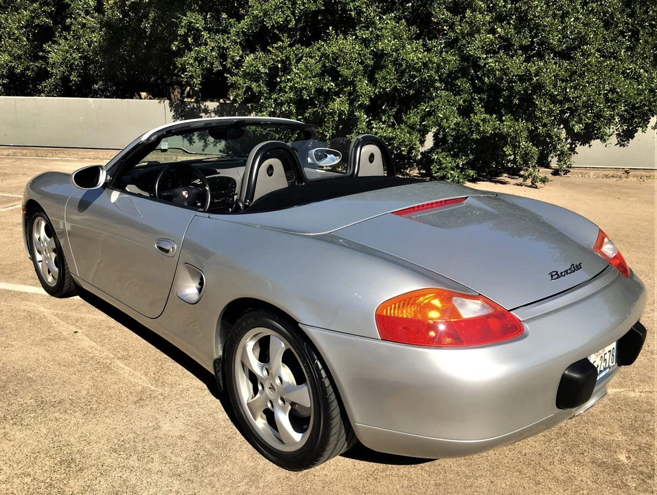 2001 Porsche 986 Boxster - Image 4 of 31