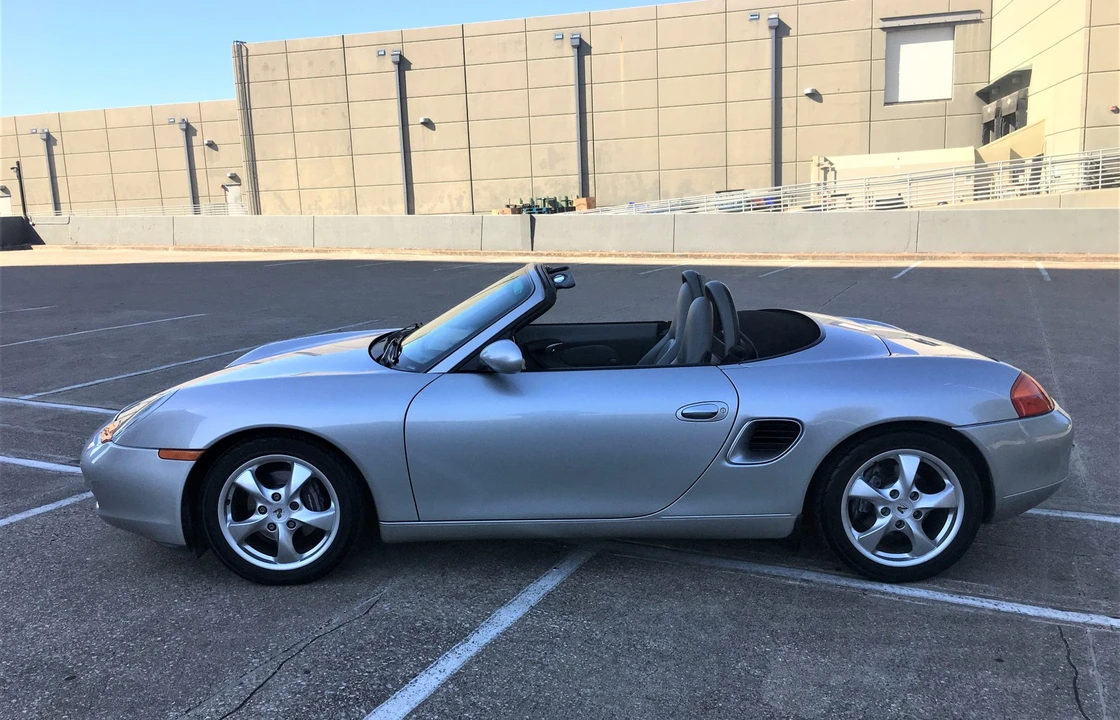 2001 Porsche 986 Boxster - Image 14 of 31