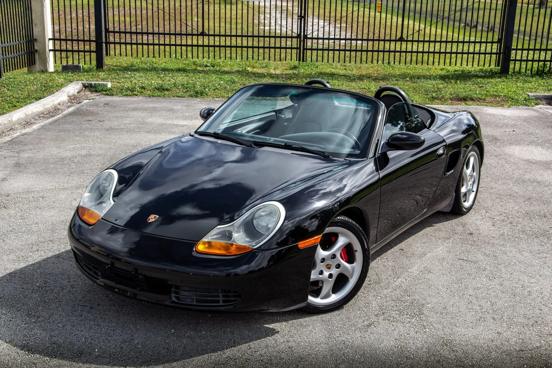 2001 Porsche 986 Boxster - Image 7 of 31