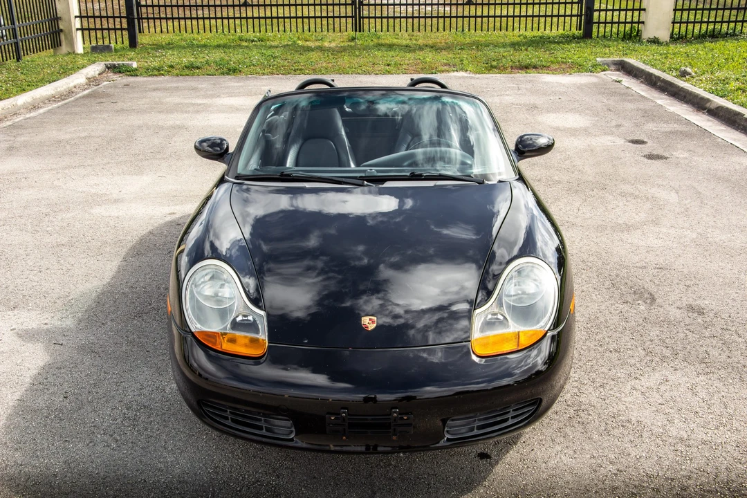 2001 Porsche 986 Boxster - Image 8 of 31