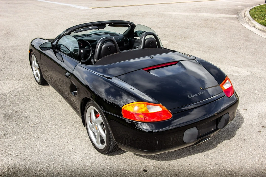 2001 Porsche 986 Boxster - Image 30 of 31