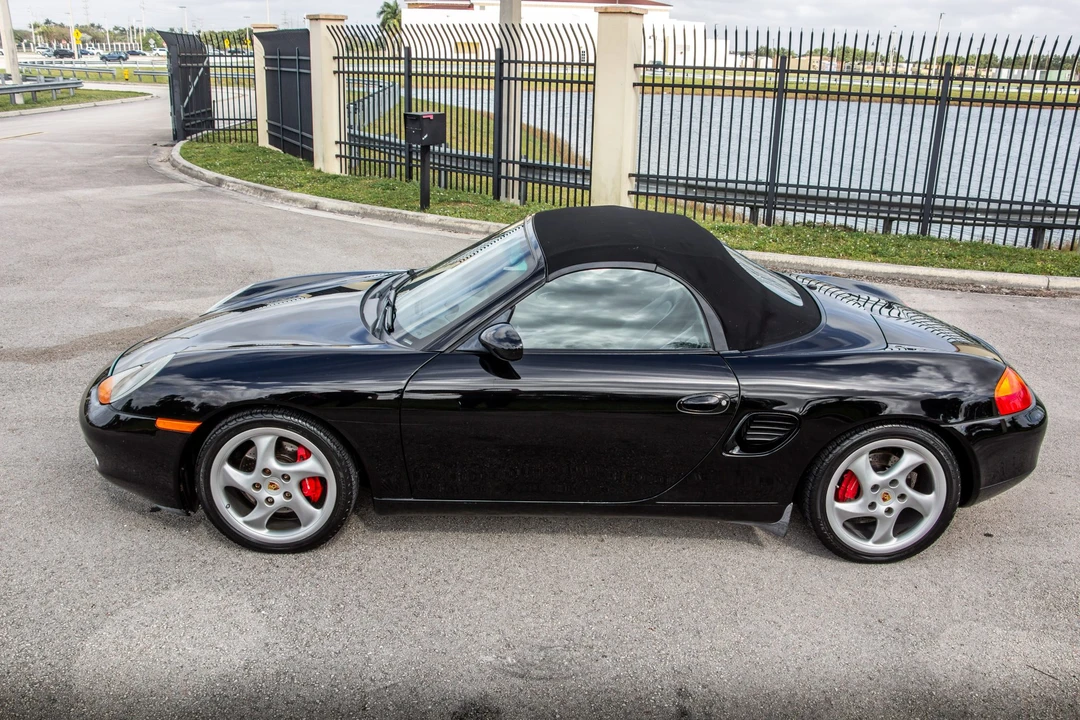 2001 Porsche 986 Boxster - Image 31 of 31
