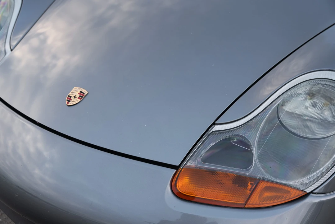 2001 Porsche 986 Boxster - Image 28 of 31