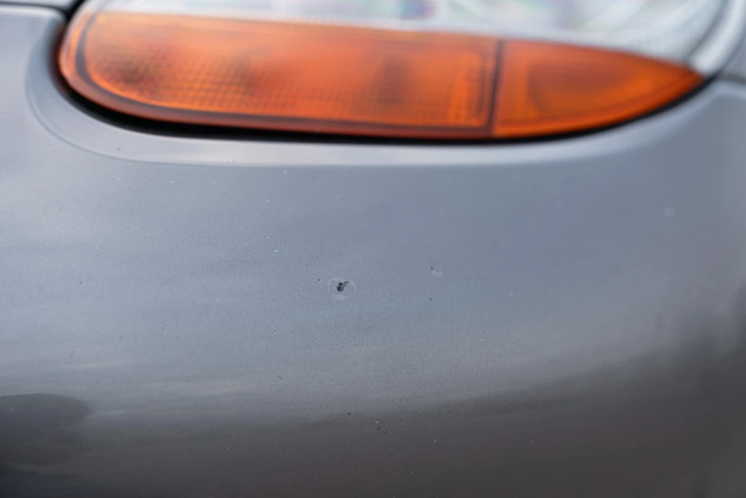 2001 Porsche 986 Boxster - Image 30 of 31