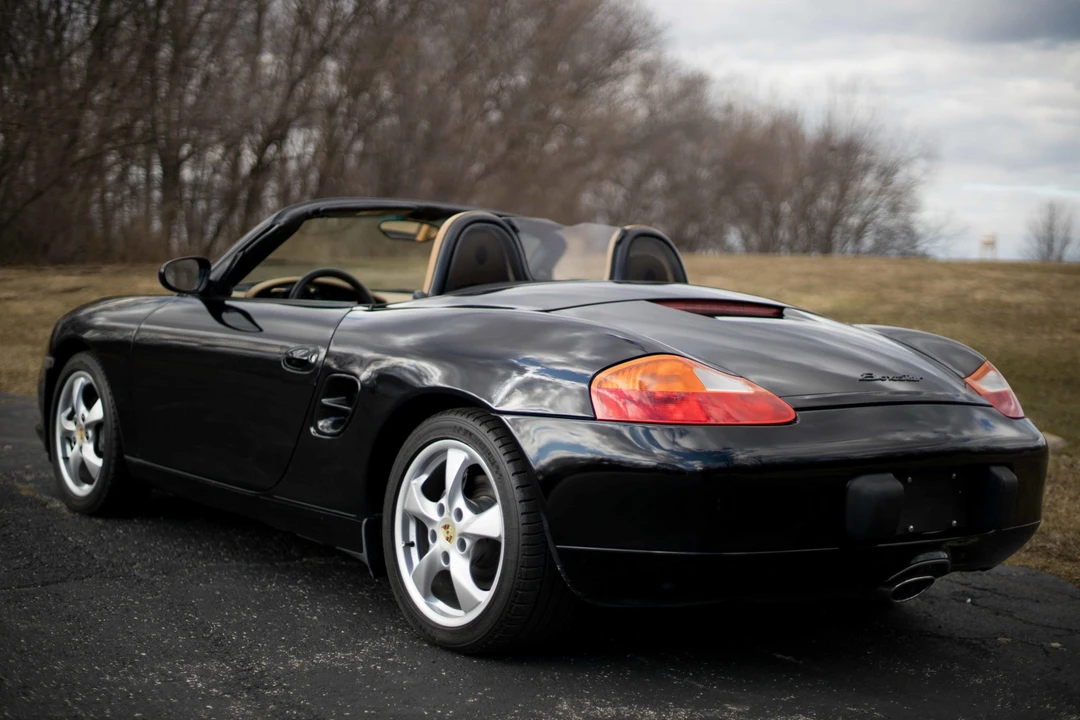 2001 Porsche 986 Boxster - Image 7 of 31