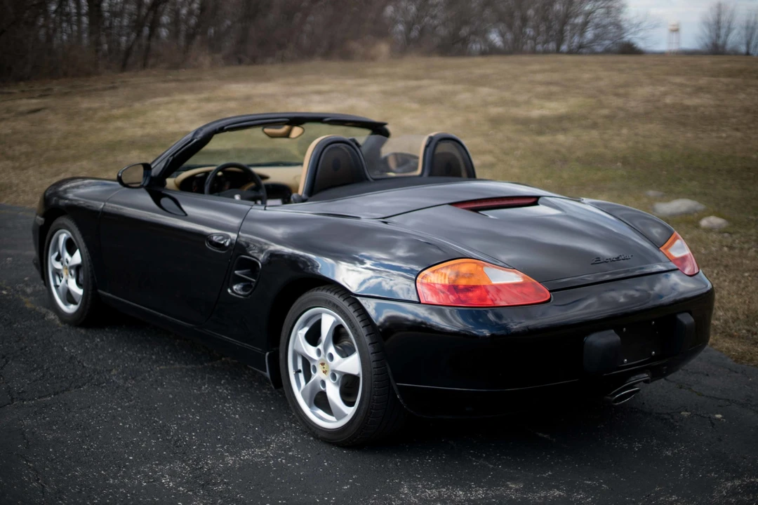 2001 Porsche 986 Boxster - Image 6 of 31
