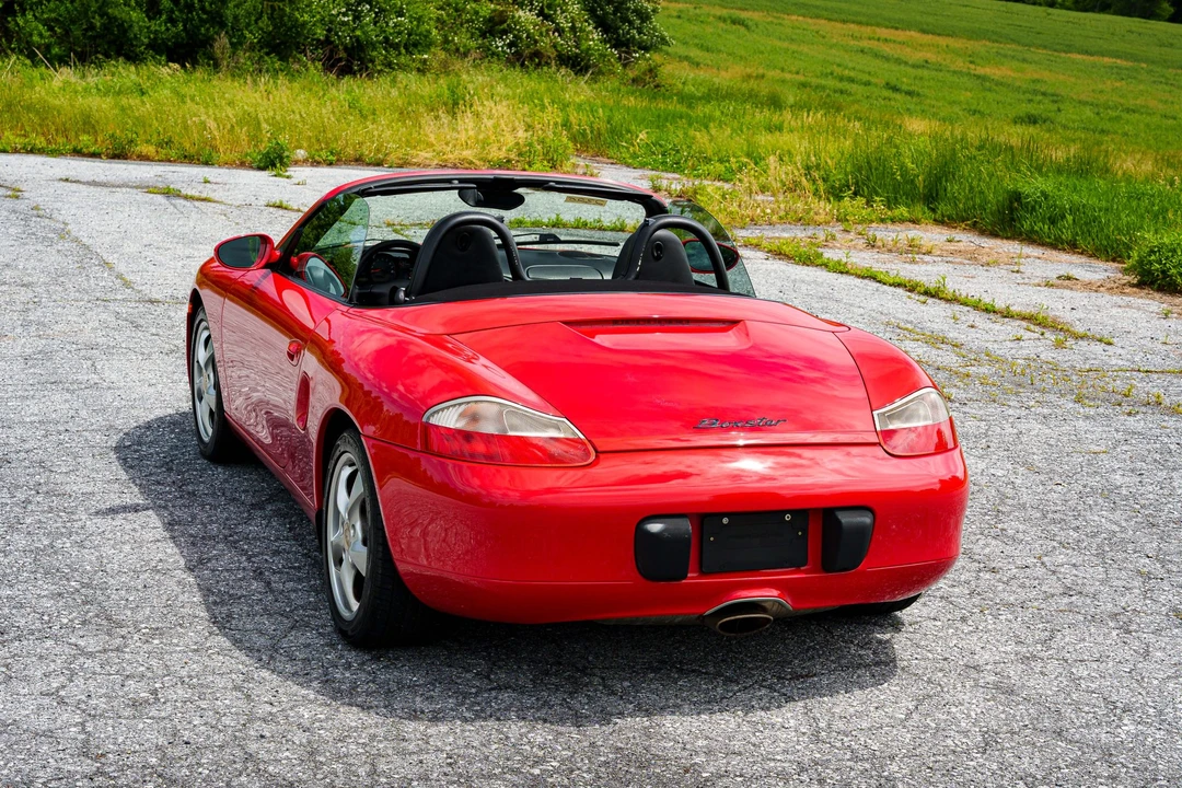 2001 Porsche 986 Boxster - Image 12 of 31