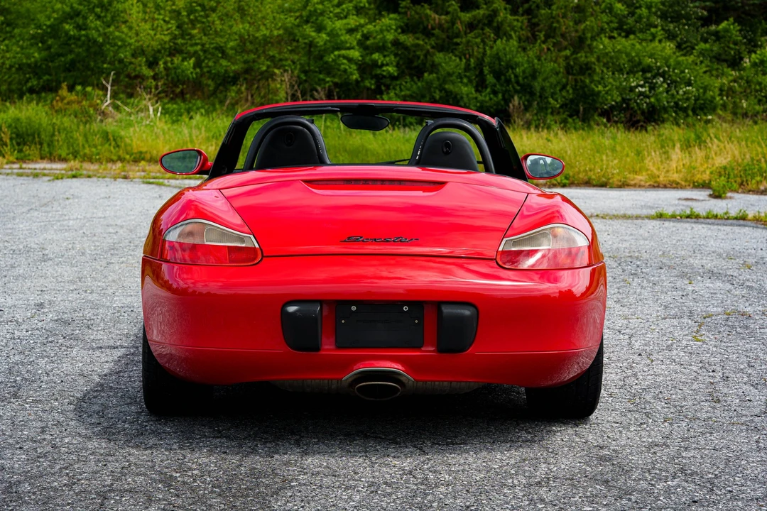 2001 Porsche 986 Boxster - Image 14 of 31