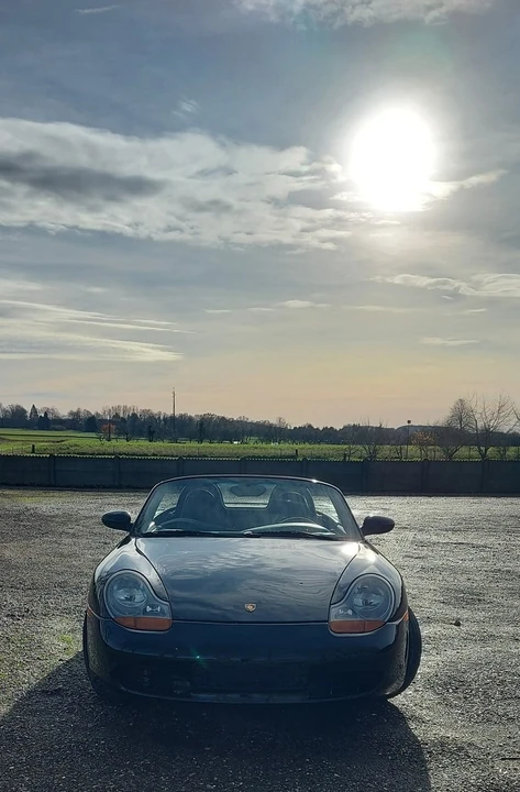 2001 Porsche 986 Boxster - Image 20 of 30