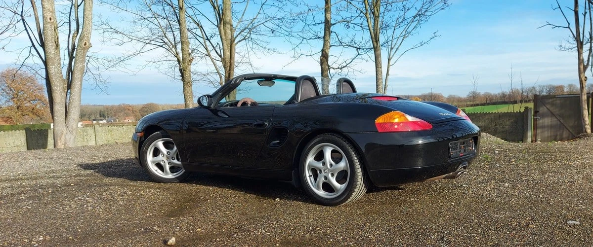 2001 Porsche 986 Boxster - Image 23 of 30