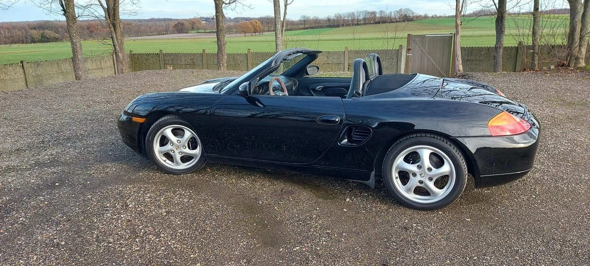 2001 Porsche 986 Boxster - Image 4 of 30