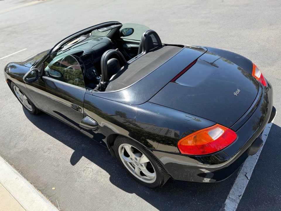 2001 Porsche 986 Boxster - Image 4 of 10
