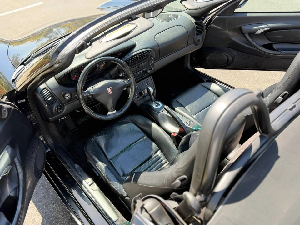 2001 Porsche 986 Boxster - Image 6 of 10