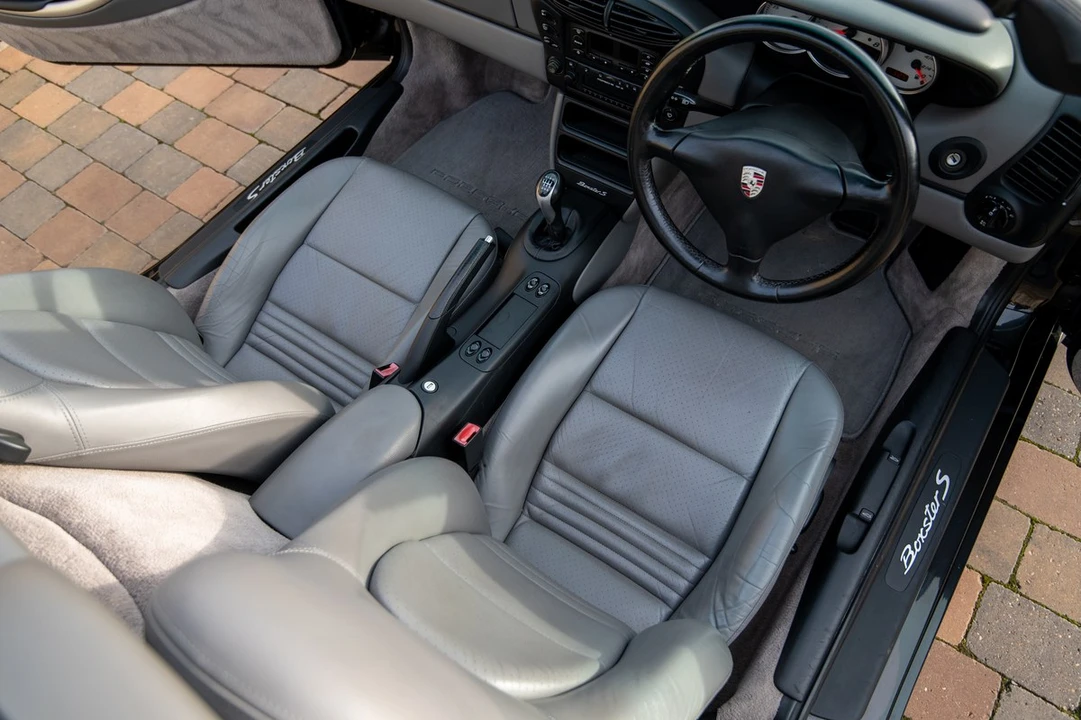 2001 Porsche 986 Boxster S - Image 27 of 30
