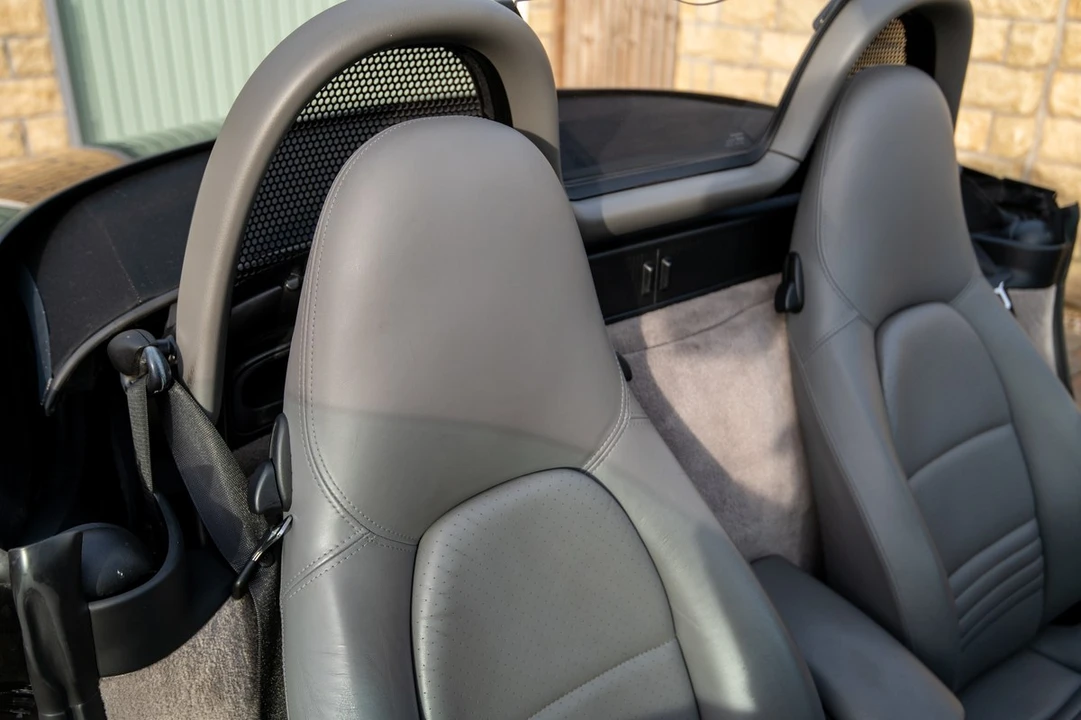 2001 Porsche 986 Boxster S - Image 29 of 30