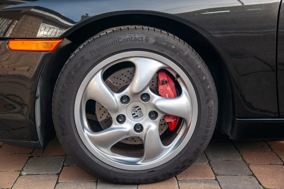 2001 Porsche 986 Boxster S - Image 22 of 30