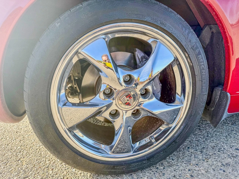 2001 Porsche 986 Boxster - Image 14 of 21