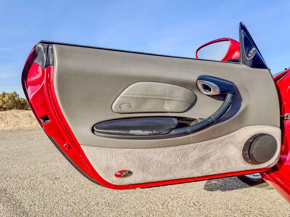 2001 Porsche 986 Boxster - Image 5 of 21