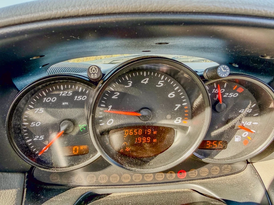 2001 Porsche 986 Boxster - Image 17 of 21