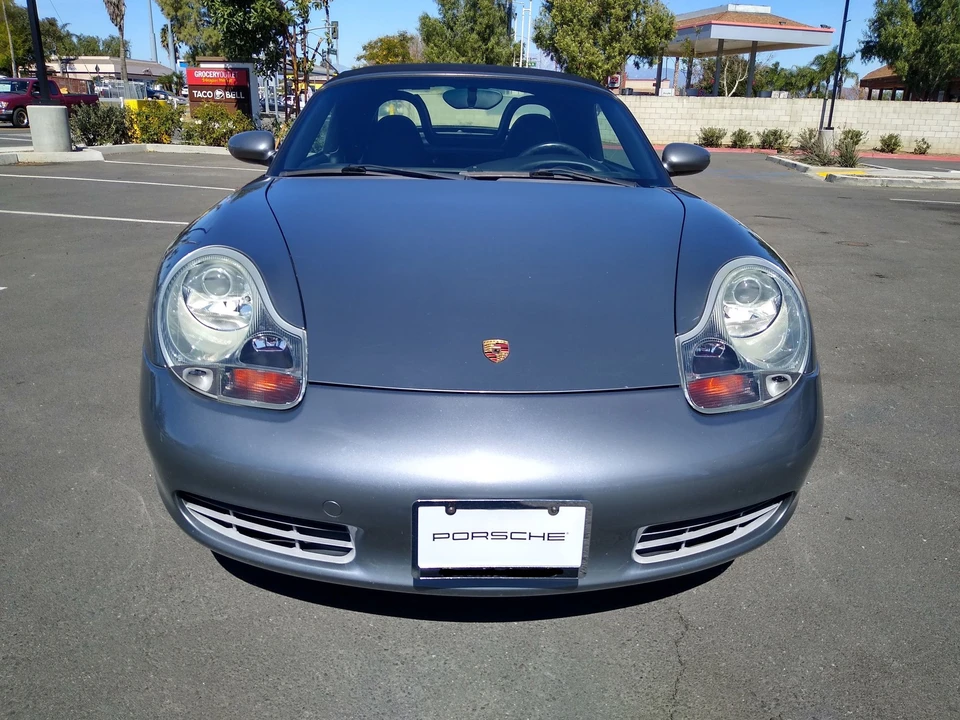 2001 Porsche 986 Boxster - Image 9 of 19