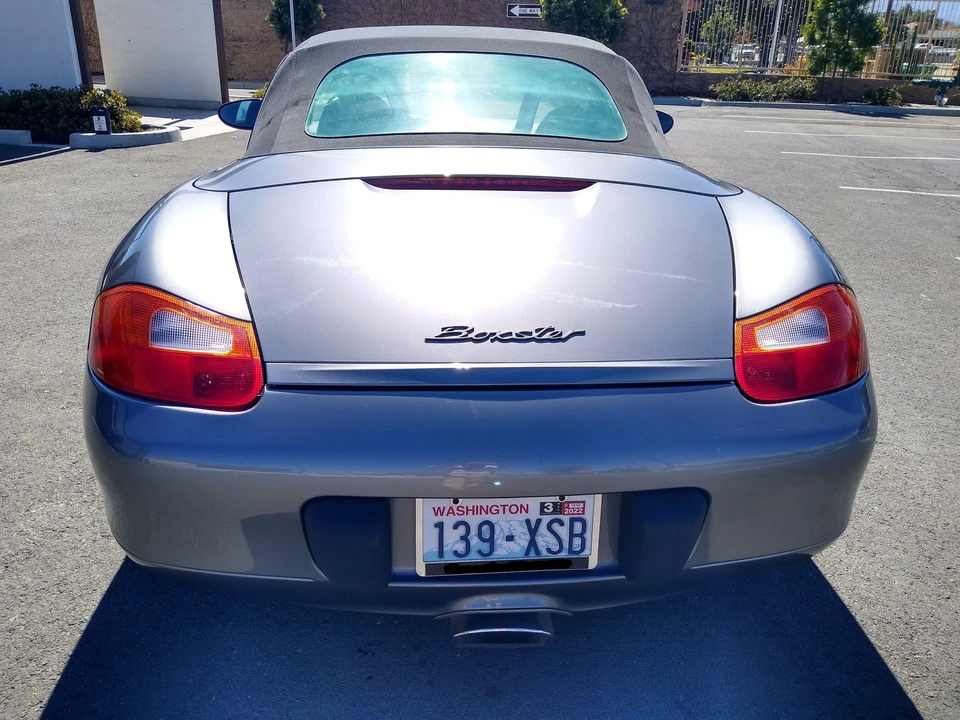 2001 Porsche 986 Boxster - Image 10 of 19
