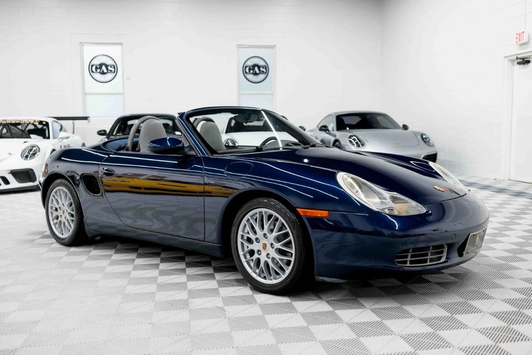 2001 Porsche 986 Boxster - Image 6 of 31