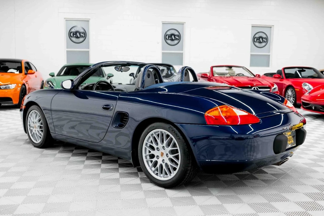 2001 Porsche 986 Boxster - Image 10 of 31
