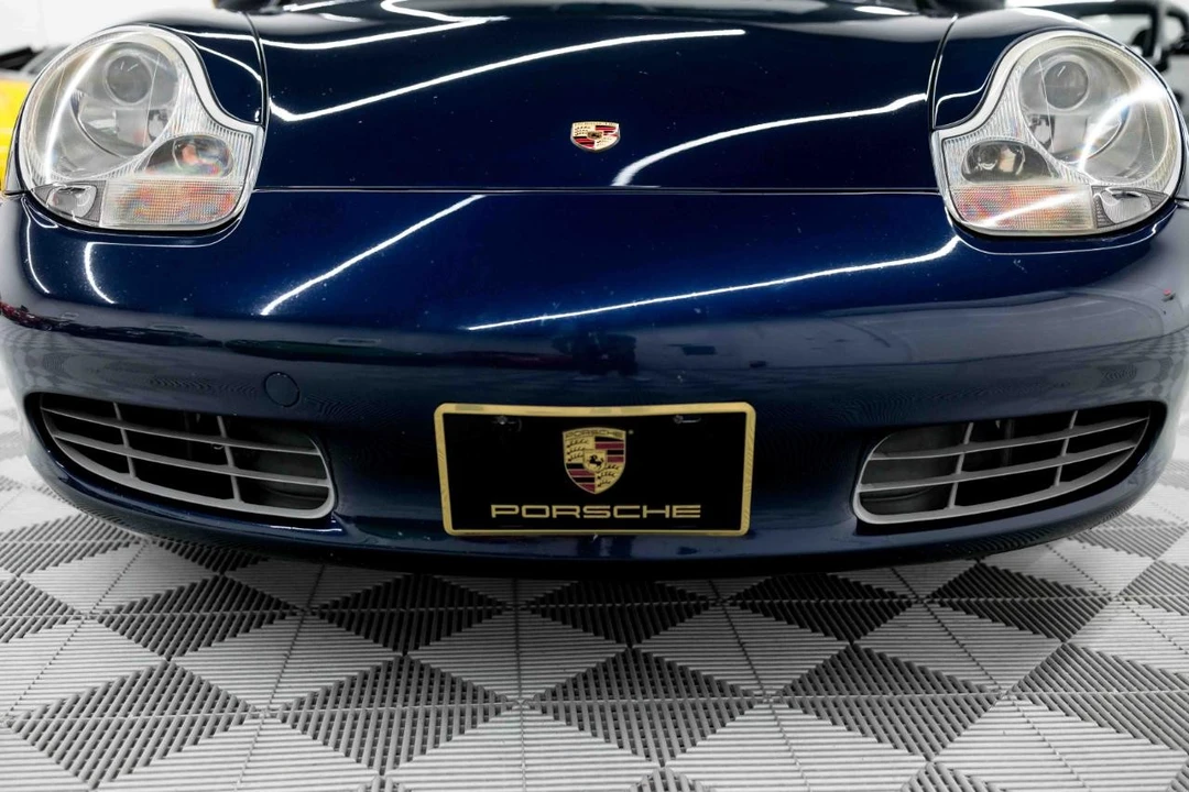 2001 Porsche 986 Boxster - Image 24 of 31