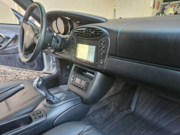 2001 Porsche 986 Boxster - Image 14 of 17